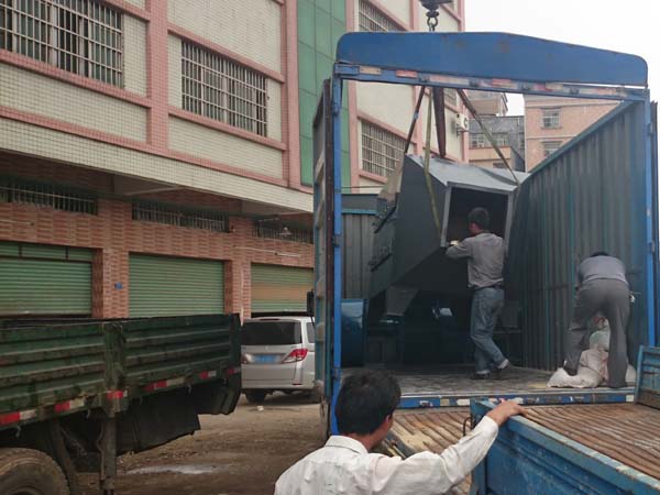 化工厂红杏黄片APP下载吊装